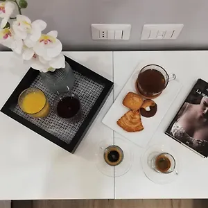 ** Alojamento de Acomodação e Pequeno-almoço Porta San Gennaro Itália